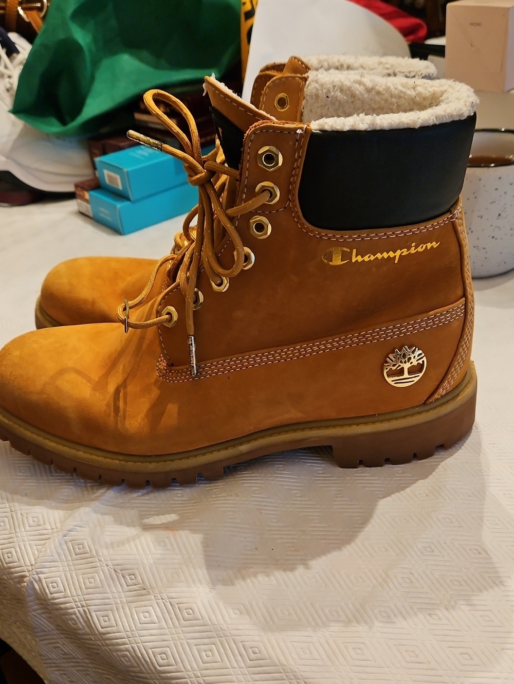 Timberland x Champion Men’s Wheat Lace-Up Fleece-Lined Boots